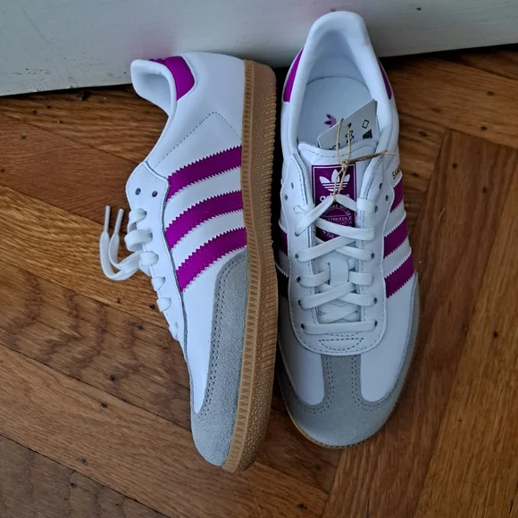 NWT Adidas Samba OG Sneakers - White and Purple, Size 5 Big Kids - Picture 4 of 8